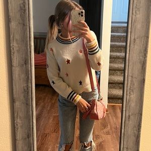 Jessica Simpson star sweater